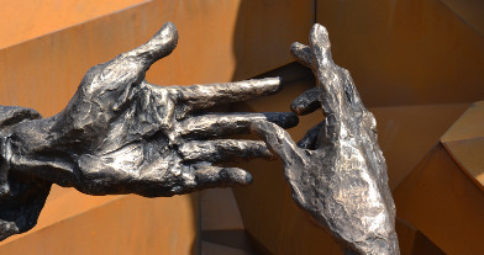 Istinto Supremo - monumento dedicato ai vigili del fuoco