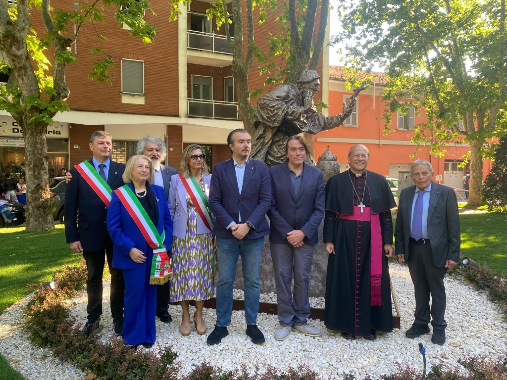 San Pio V - inaugurazione della statua