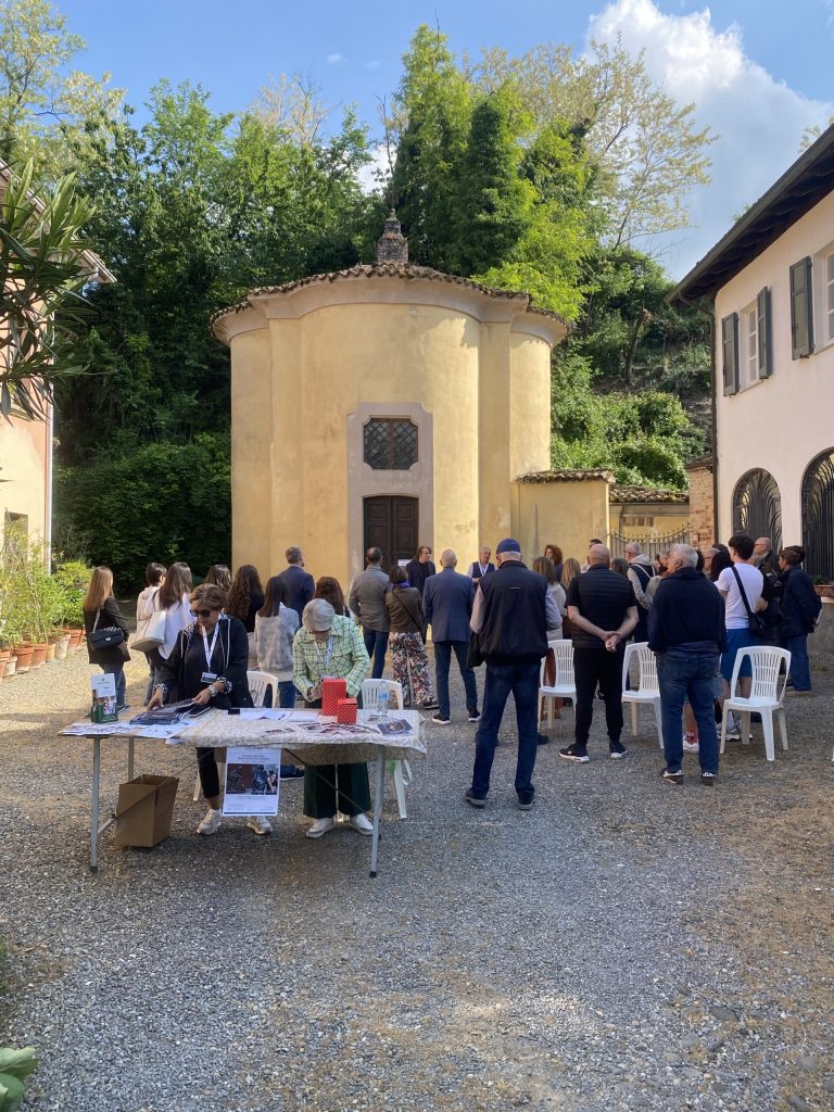 Touring Club in visita presso lo studi di Antonio De Paoli